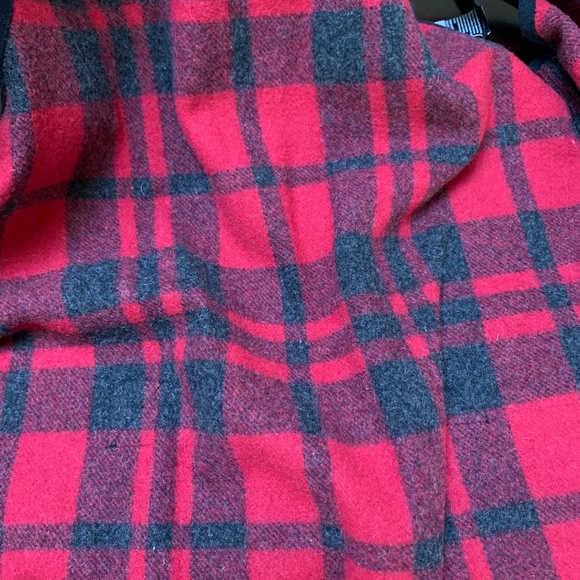 Woolrich Wool Blend Flannel Plaid Check Vest Red Gray Small - Picture 12 of 12